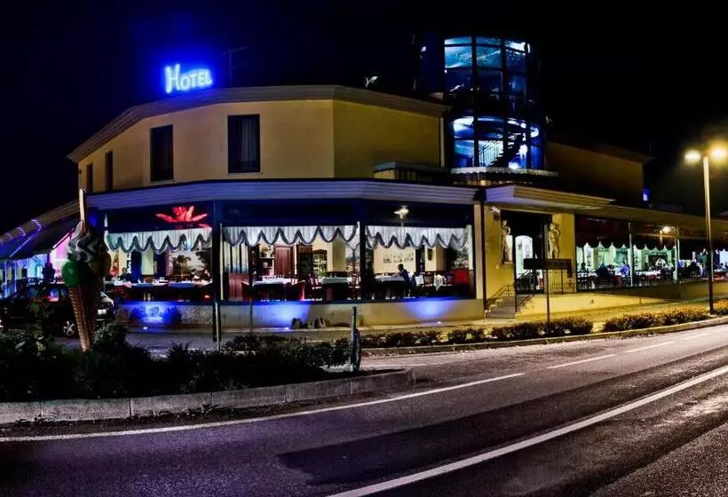 ユースホステル Sul Bacino