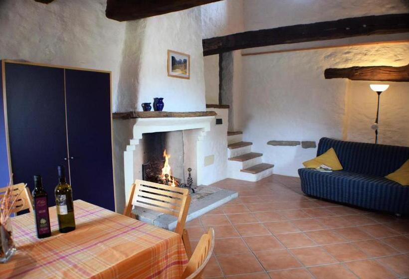 בית מלון כפרי Agriturismo Alla Vecchia Quercia