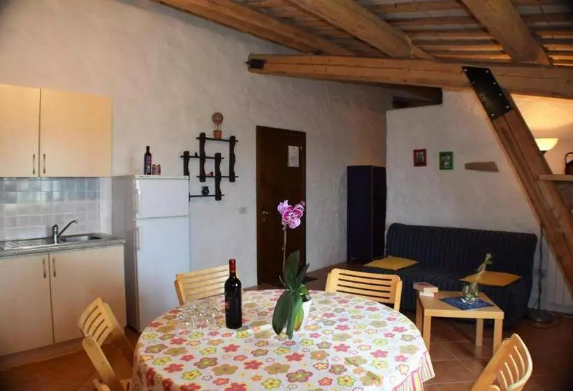 ホテル Agriturismo Alla Vecchia Quercia