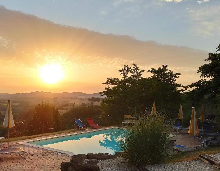 בית מלון כפרי Agriturismo Alla Vecchia Quercia