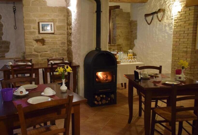 בית מלון כפרי Agriturismo Alla Vecchia Quercia