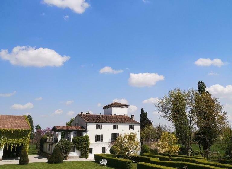 בית מלון כפרי Agriturismo Corte Spino