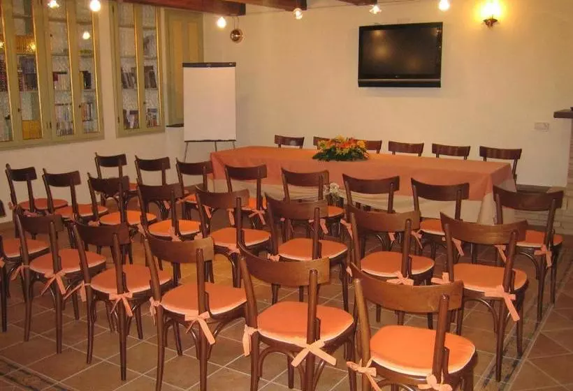 Hotelli Agriturismo Il Casale