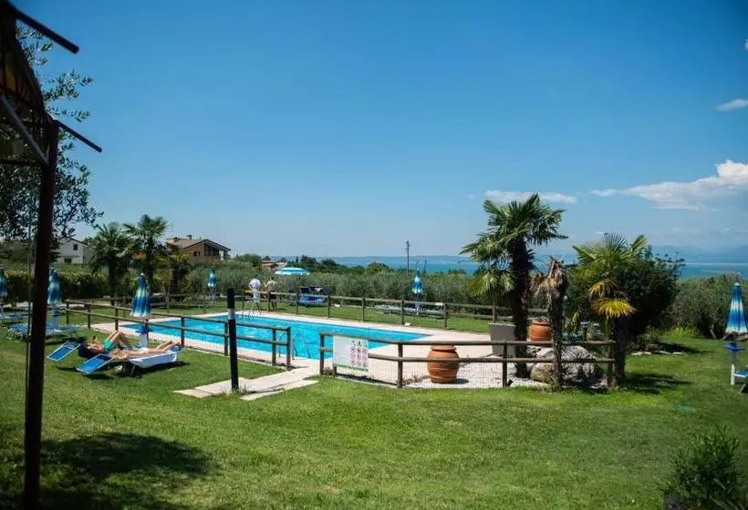 ホテル Agriturismo Il Giardino Degli Ulivi