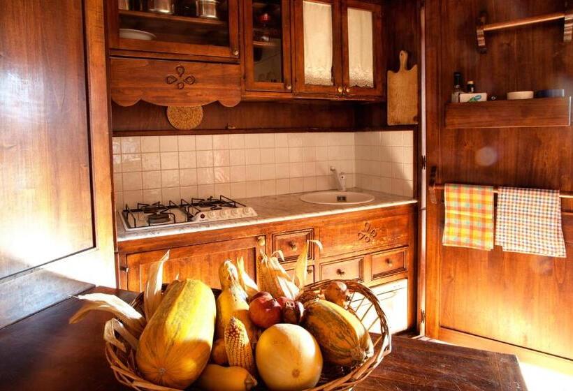 בית מלון כפרי Agriturismo Residenza Il Girasole