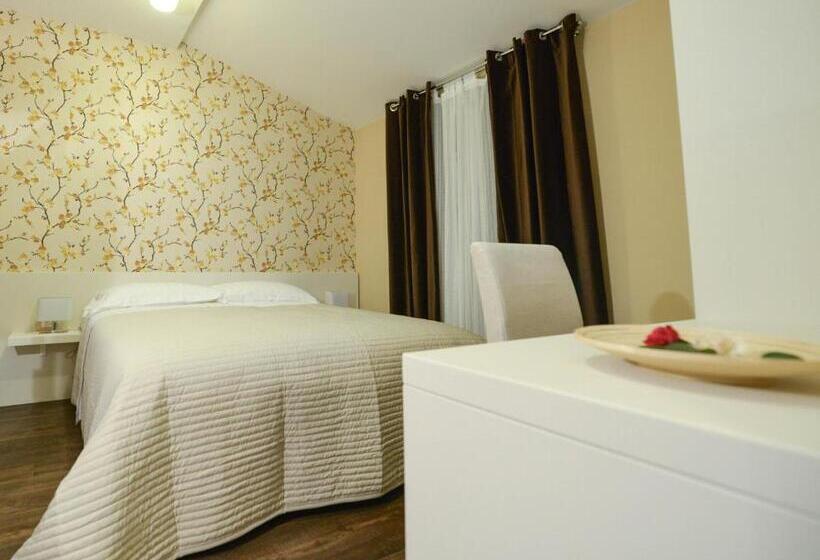 Hotel Hurz Giardino Sannita