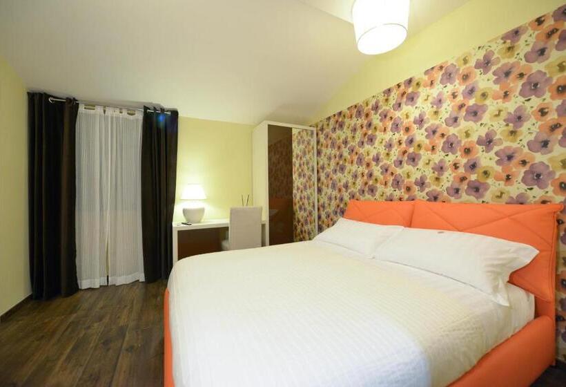 Hotel Hurz Giardino Sannita