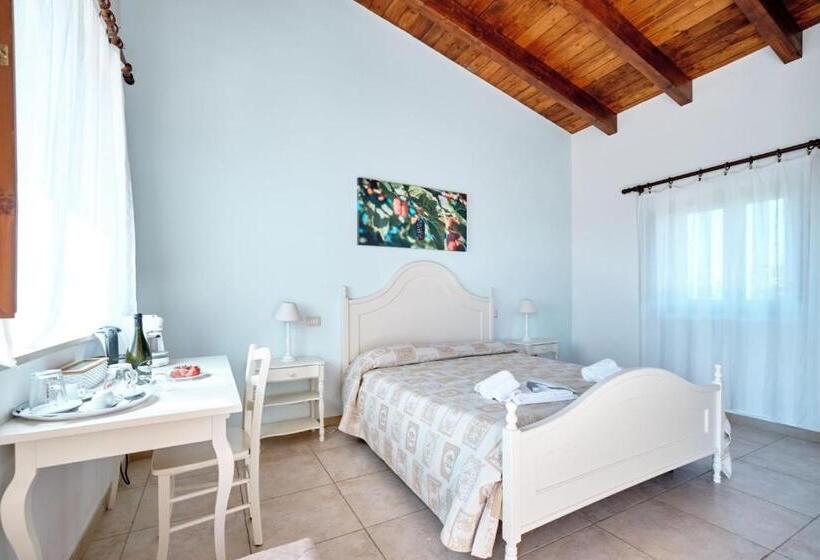 호텔 La Massarìa Agriresort