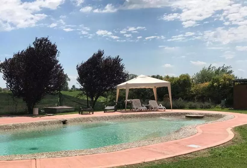 ホテル La Pioppa Agriturismo