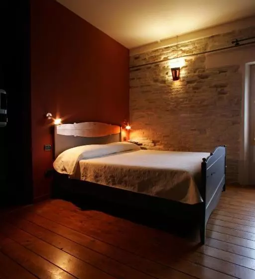 هتل Ristorante Country House Isolabelgatto