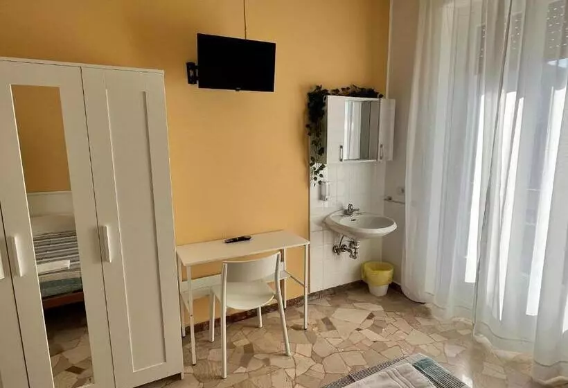 ペンション Parini