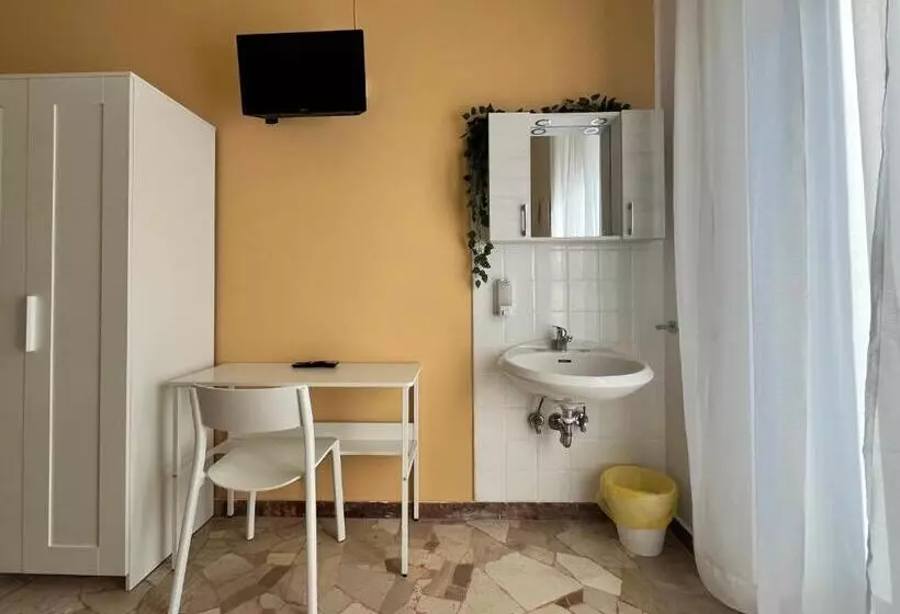 ペンション Parini