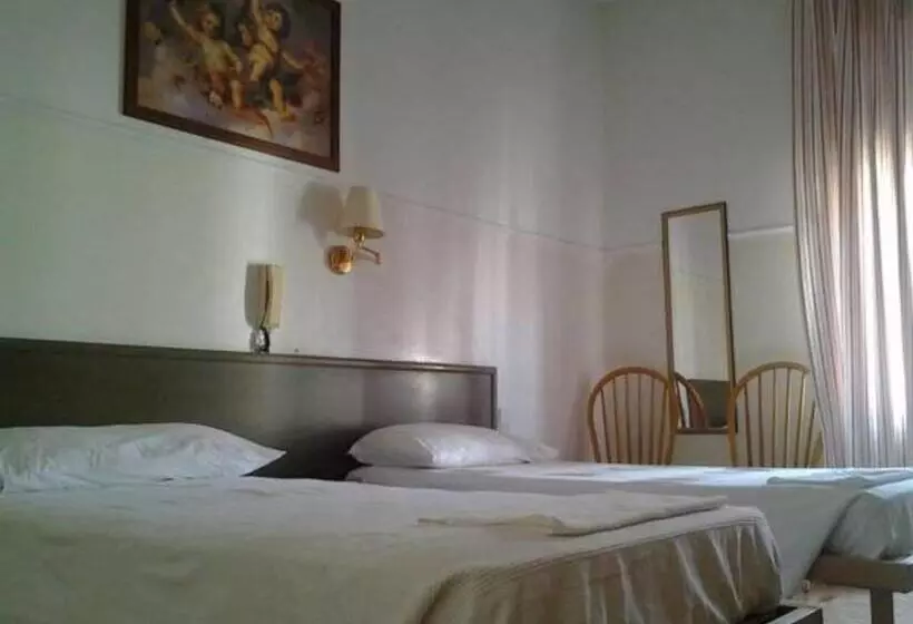 ペンション Parini