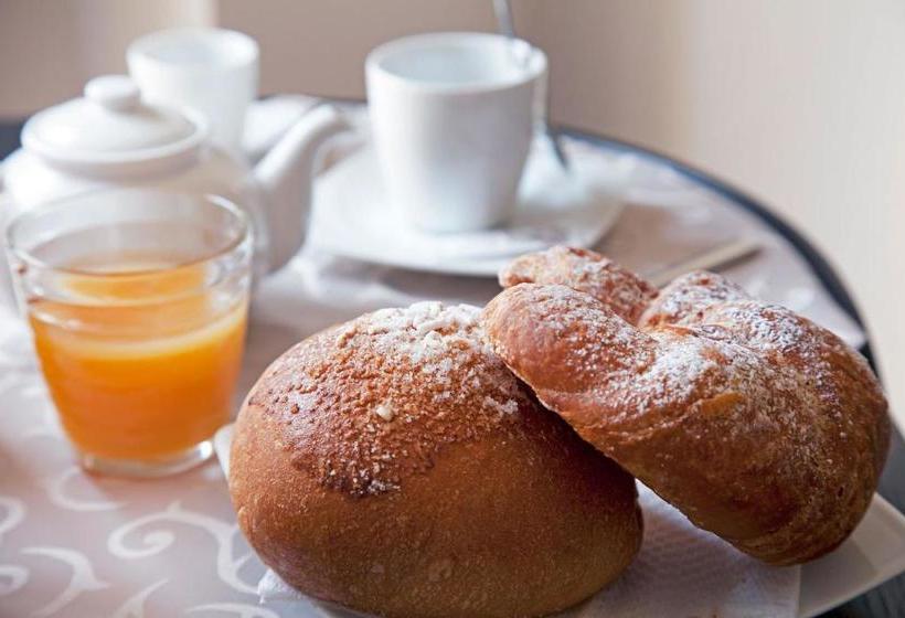 펜션 Il Fiore In Una Stanza