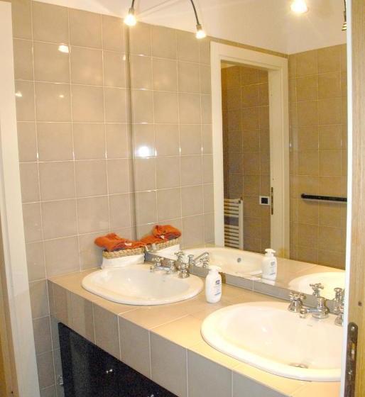 بنسيون Resort Villa Manu