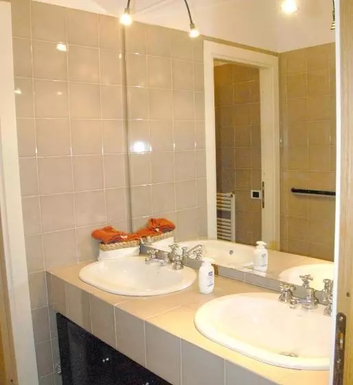 Majatalo Resort Villa Manu