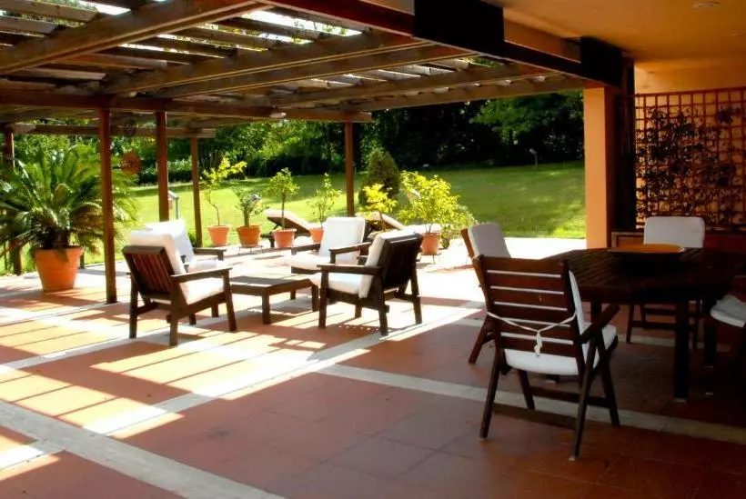 Majatalo Resort Villa Manu