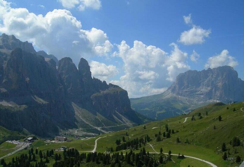 הוסטל Rifugio Frara