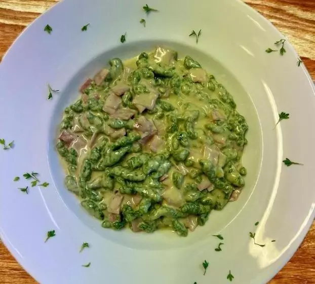 Retkeilymaja Rifugio Frara