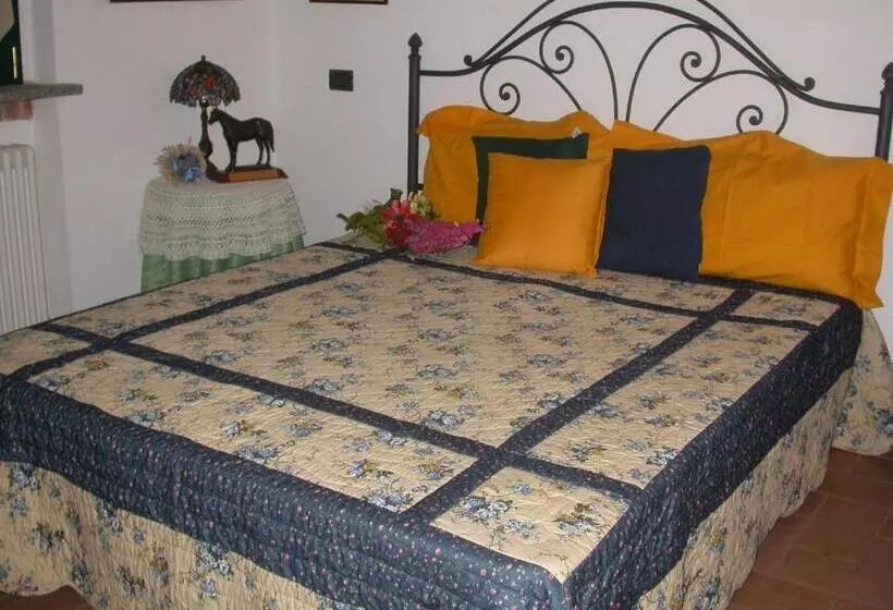 ホテル Agriturismo Maiocchi