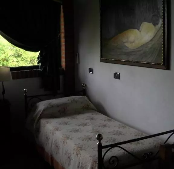 ホテル Agriturismo Maiocchi