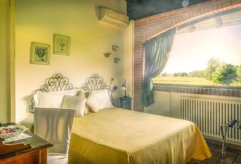 ホテル Agriturismo Maiocchi