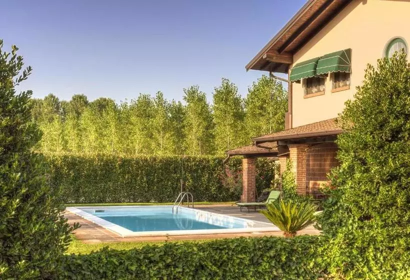 ホテル Agriturismo Maiocchi