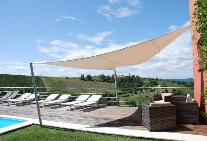 هتل Agriturismo Paitin