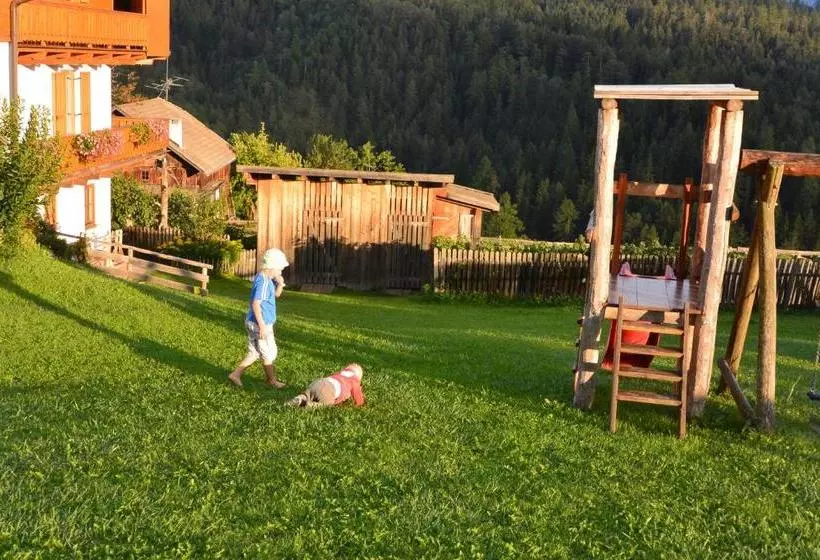 هتل Cone Da Val