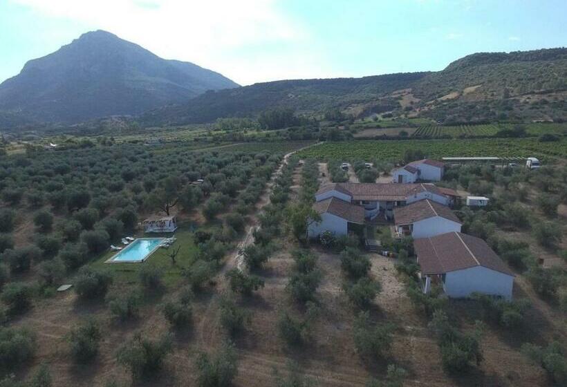 Отель Tenuta Don Ballore