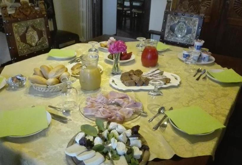 هتل Tenuta La Violina