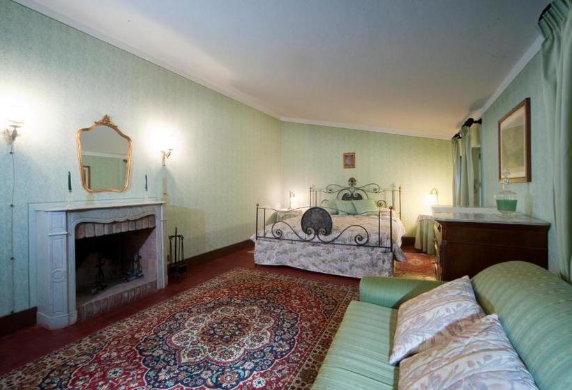 هتل Tenuta La Violina