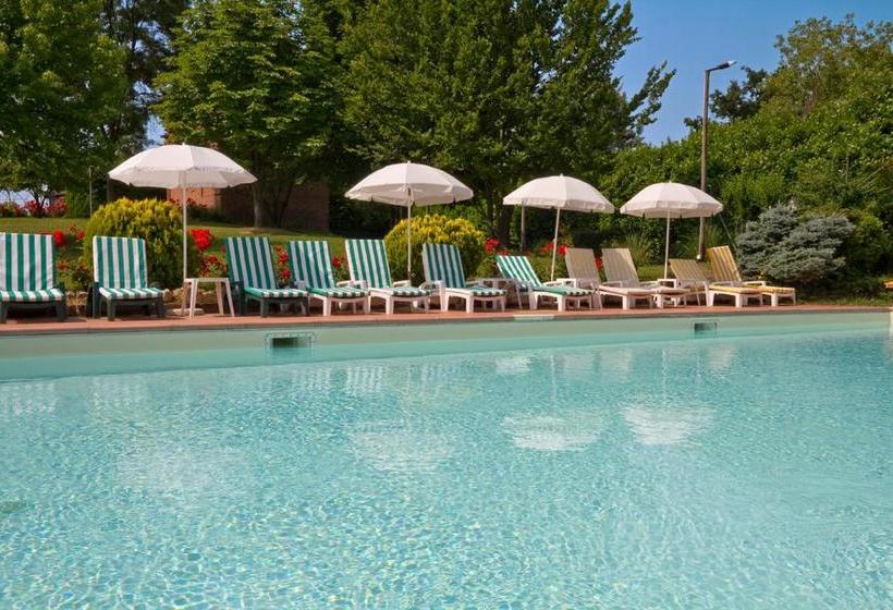 هتل Tenuta La Violina