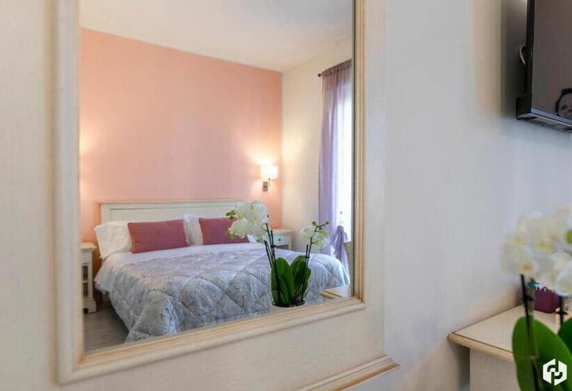 پانسیون Daydreaming House