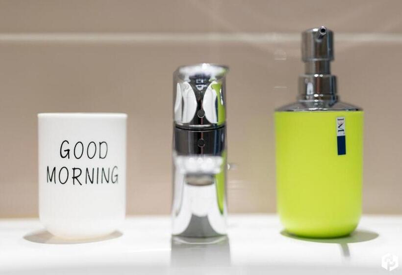 پانسیون Daydreaming House