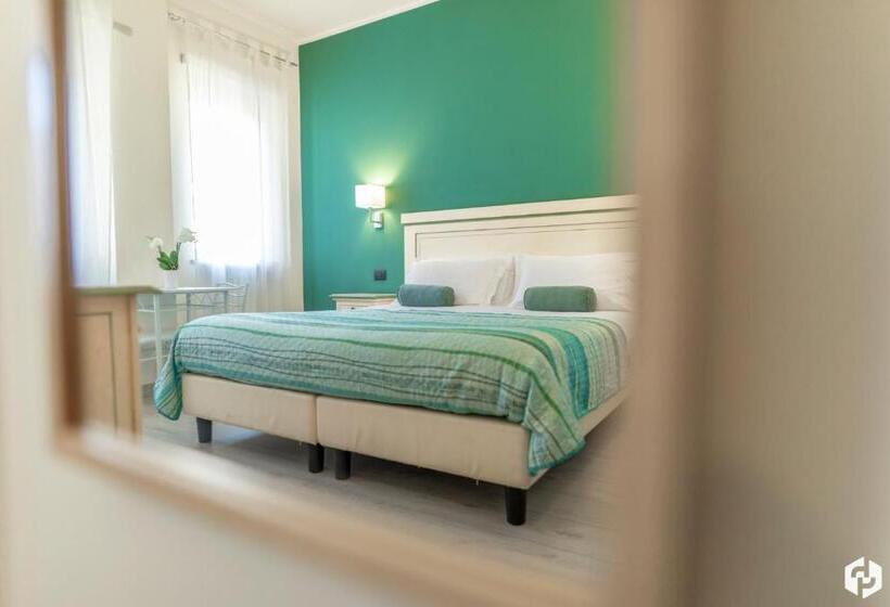 پانسیون Daydreaming House