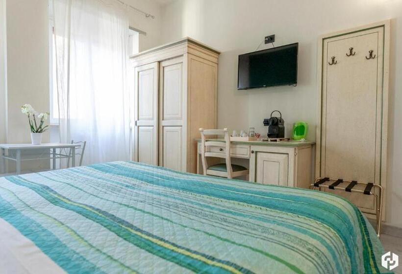 پانسیون Daydreaming House