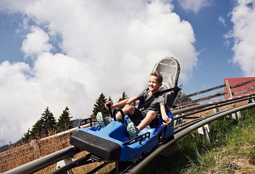 Apartment Hotel Christine