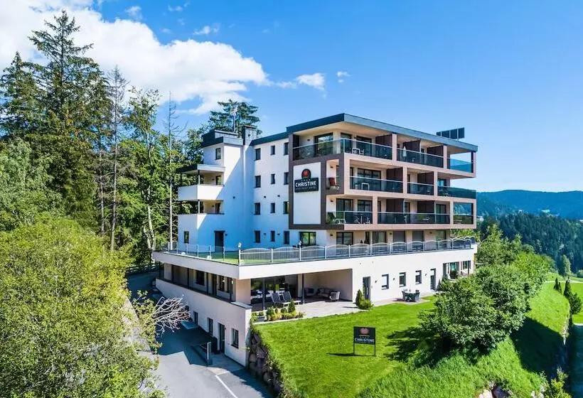 Apartment Hotel Christine