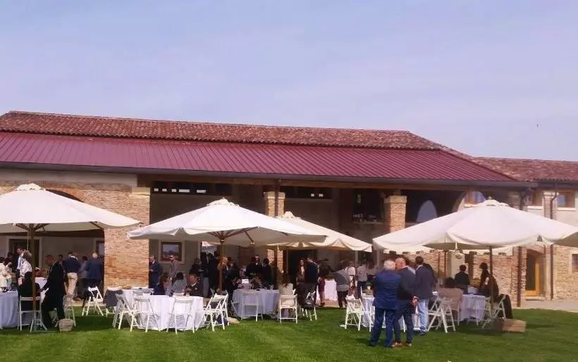 هتل Agriturismo Al Casale