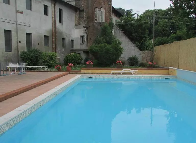 هتل Agriturismo La Costa