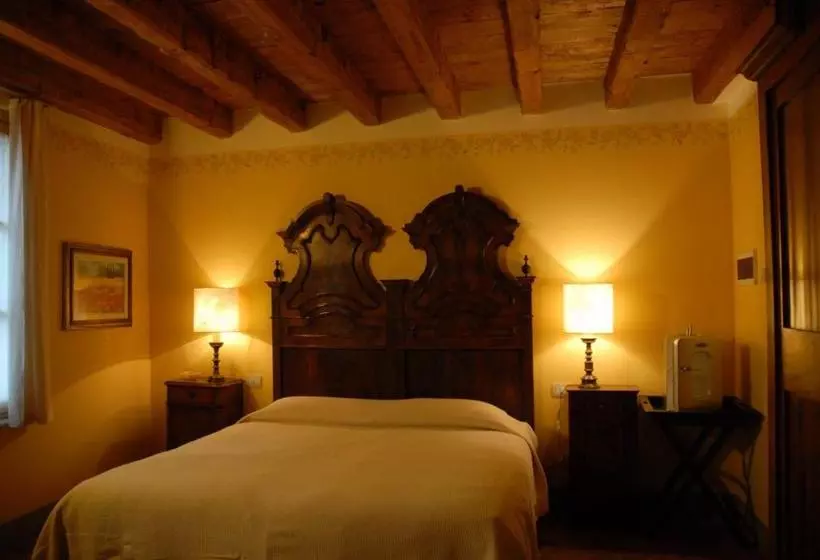 هتل Agriturismo La Costa