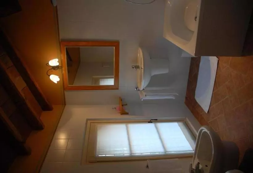 هتل Agriturismo La Costa