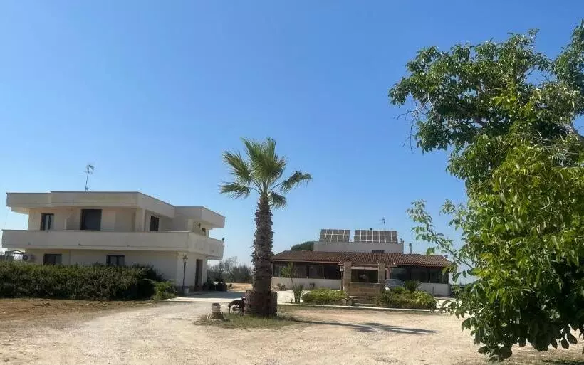ホテル Agriturismo La Crianza