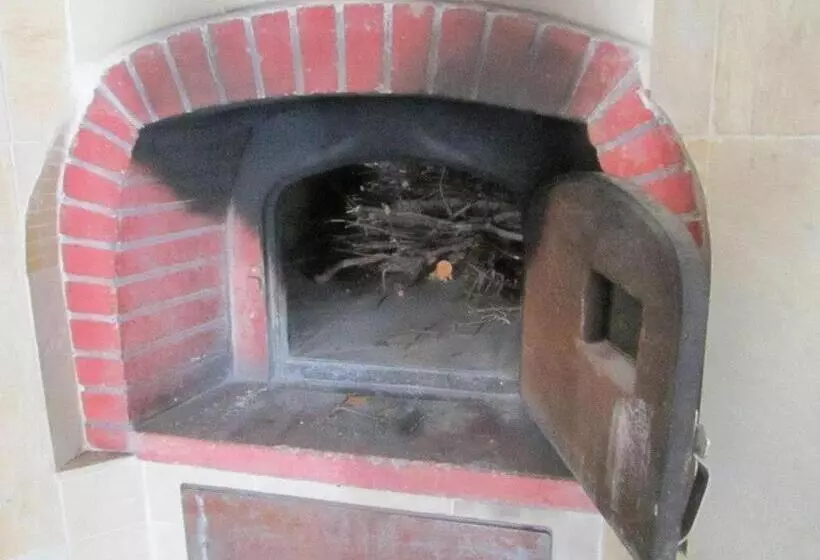 Hotelli Agriturismo Pozzuolo