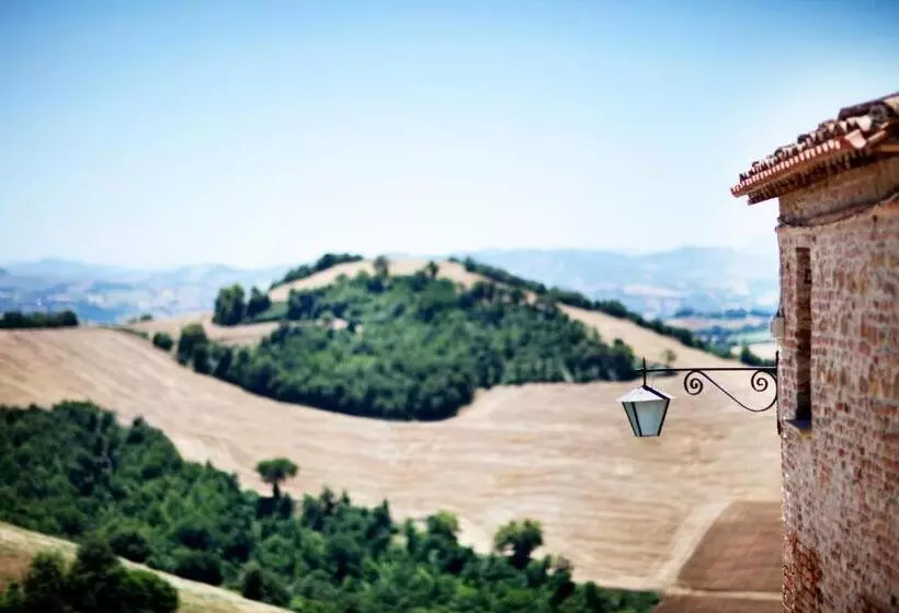 Hotelli Agriturismo Pozzuolo