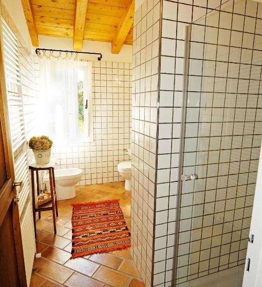 فندق Agriturismo Terre Bianche