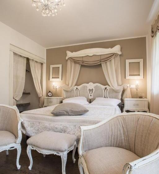 Отель Berry House