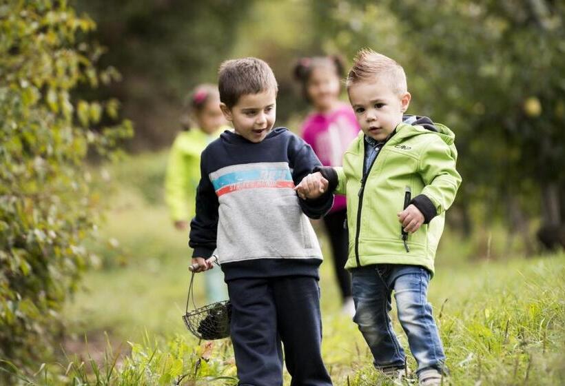 Отель Berry House