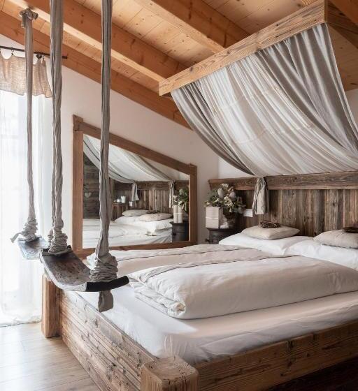 Отель Berry House